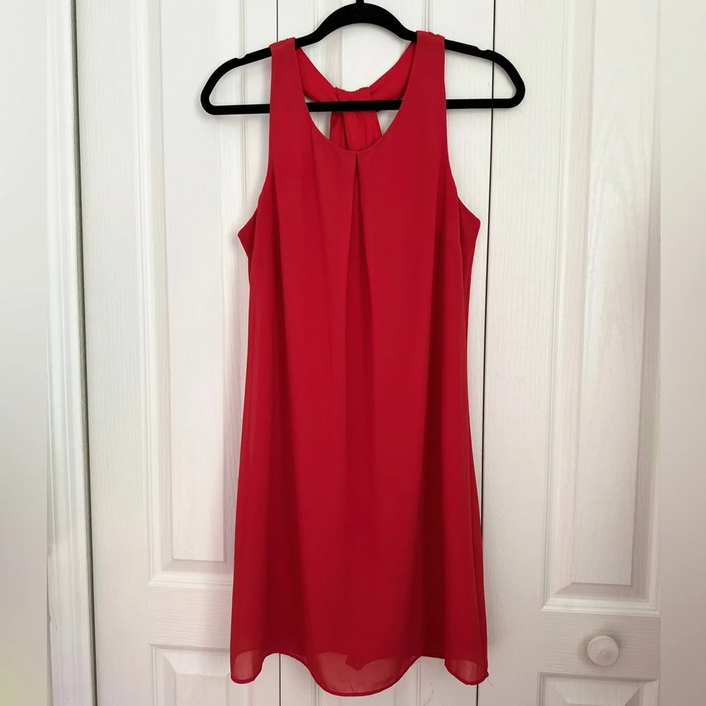 BCX Dress Keyhole-Back Sleeveless Halter Short Party Shift Dress (S) - Picture 1 of 3
